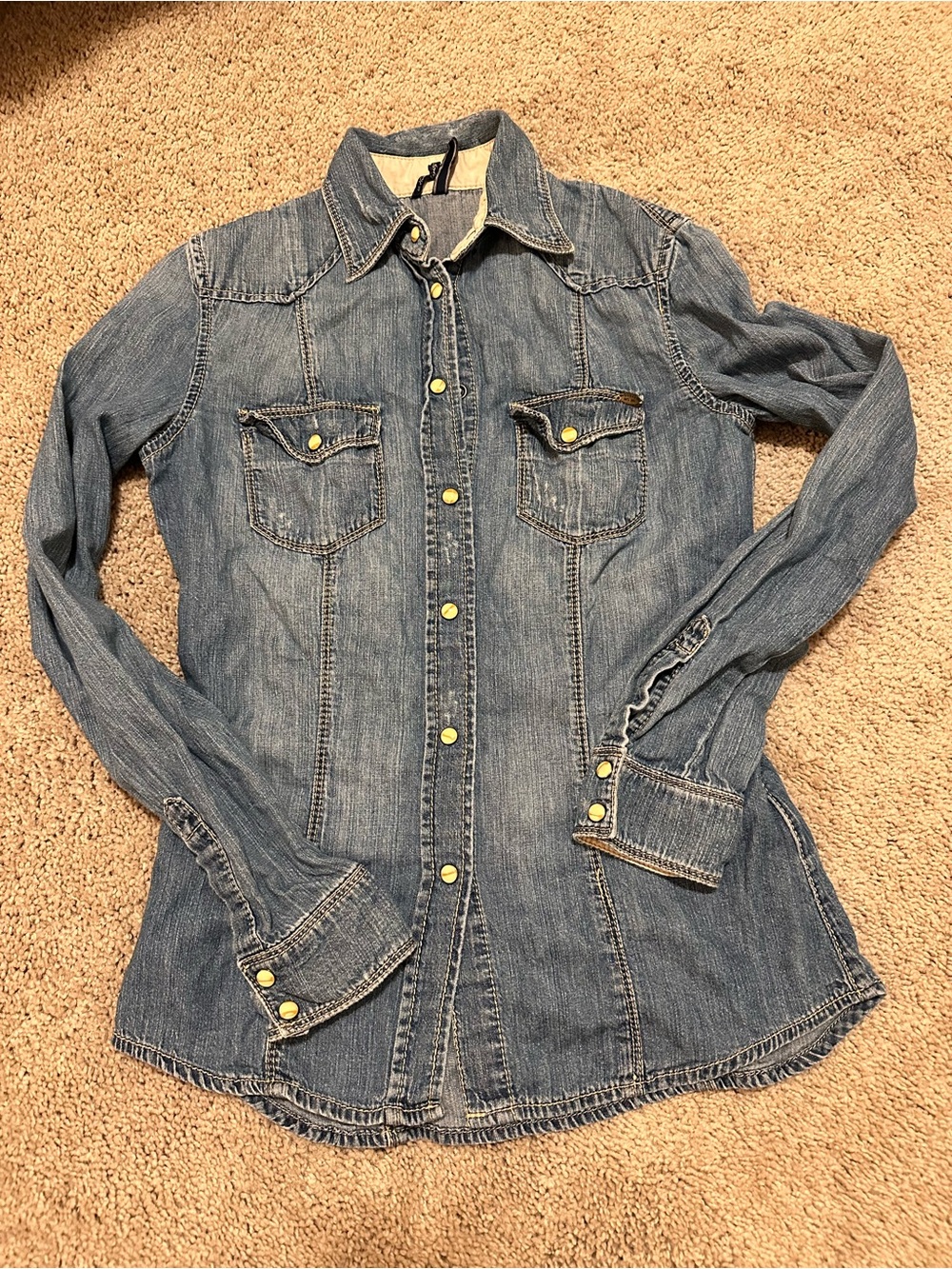 Guess Brand Classic Denim Button-Front Shirt
